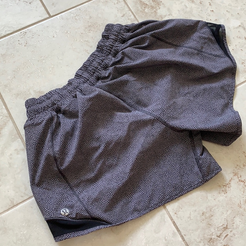 Lulemon shorts